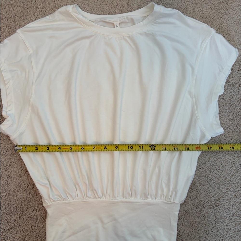 Halara NWT Women's Round Neck Batwing Sleeve Work T-Shirt White Size Small NEW - Picture 13 of 13